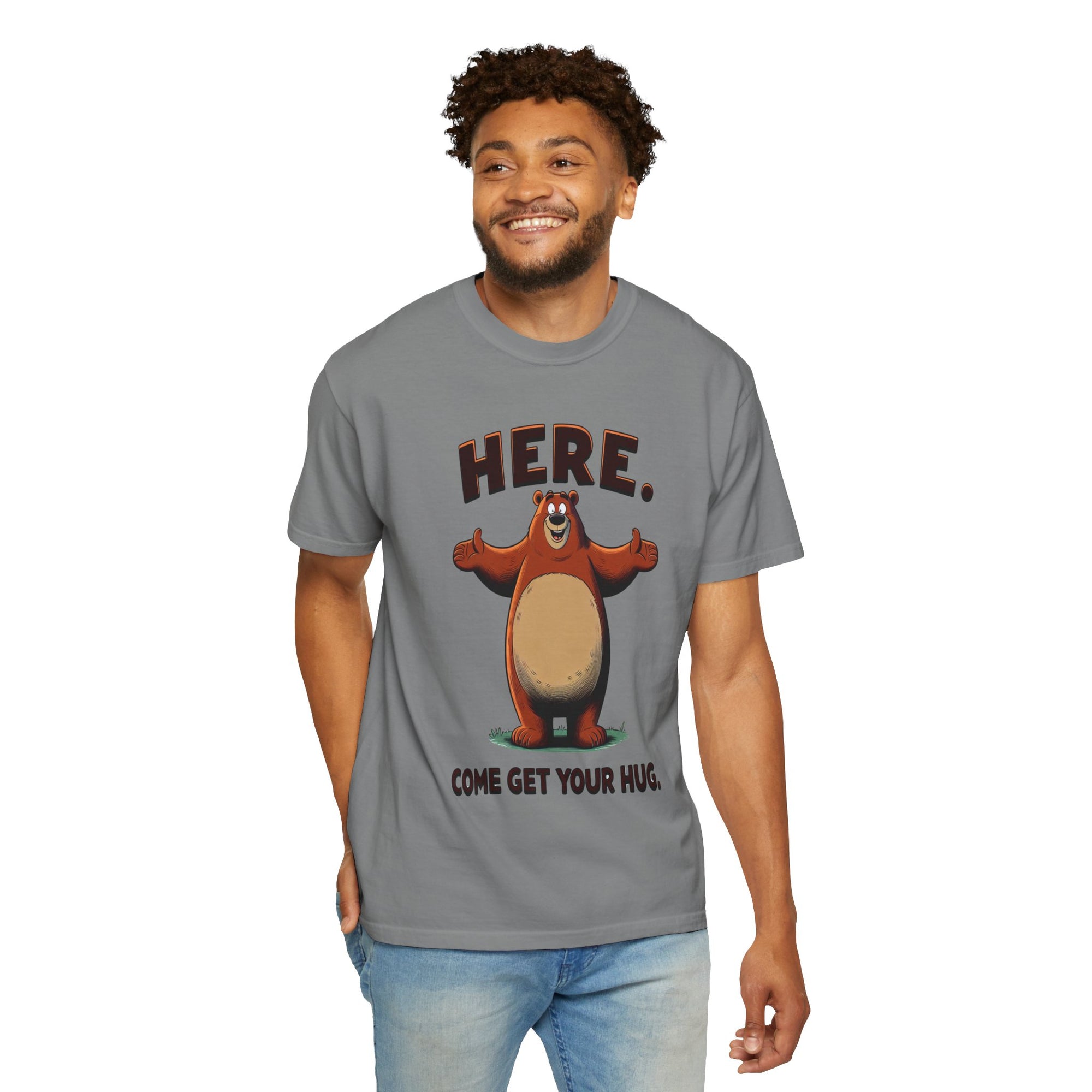 Unisex Here Come Give Me a Hug Graphic Printed T-shirt